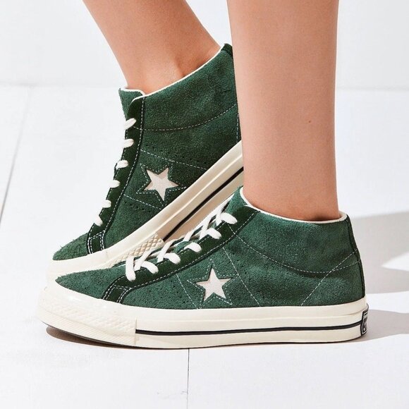 converse Shoes - Converse One Star Mid Suede sneakers in a Ox green color Rare!! W 6.5/ M 4.5